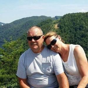 Meet your Posher, Bud